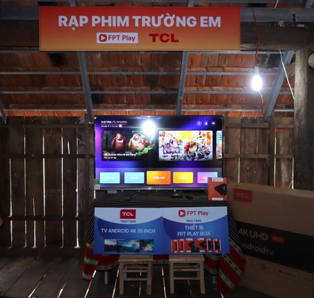 batch Rap phim truong em đen voi hoc sinh vung nui Đak Lak 3