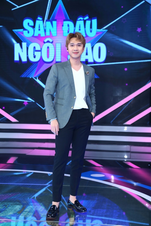 batch MINH XU - MC CUA SAN DAU NGOI SAO 22