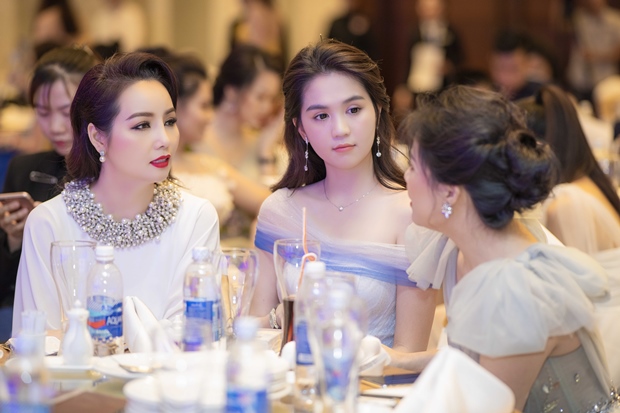 mai-thu-huyen-ghb-2
