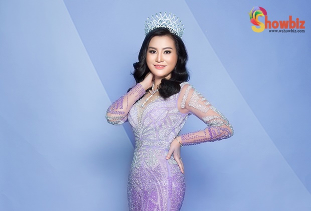 tuyet-nhung-giam-khao-dan-mach-1