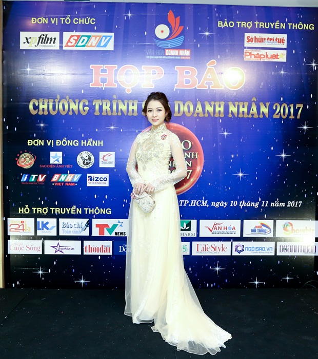 hopbao-saodoanhnhan-nguoinoitieng-6