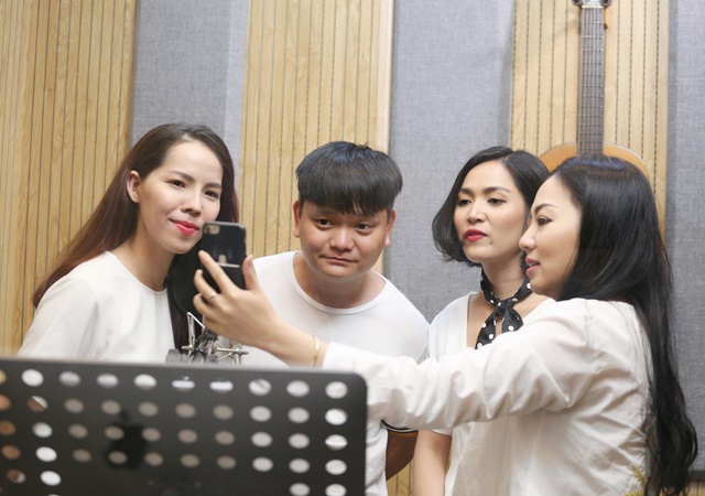 nghe-si-viet-lam-mv-ngay-vu-lan-1