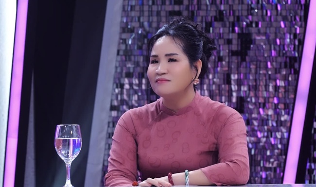 chi-em-go-roi-ca-si-my-le-se-buong-bo-khi-khong-duoc-ton-trong-trong-hon-nhan-showbiz 1