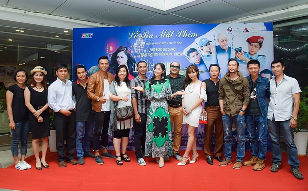 ha-kim-dac-vu-ma-cao-wshowbiz-6